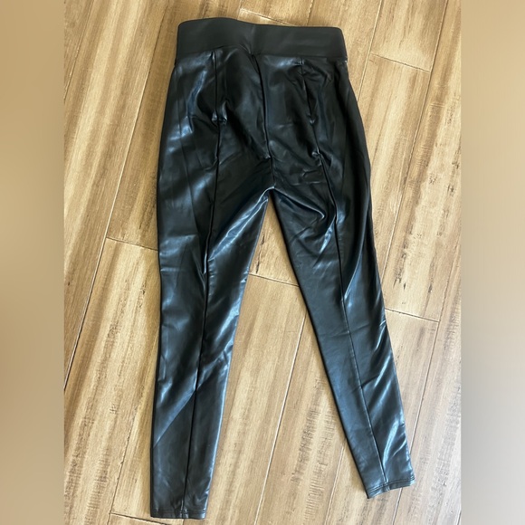 NWT LOFT Faux Leather Black Leggings XXS P PETITE So cute! - Picture 5 of 7